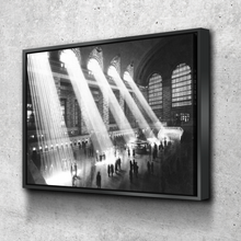 Load image into Gallery viewer, Grand Central Station New York - 1913 - Canvas Wall Art Framed Print Poster- Various Sizes